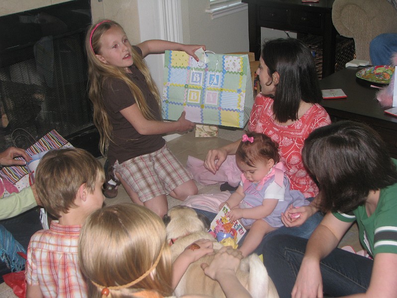 IMG_2653.JPG - Arienne helped me open my presents.