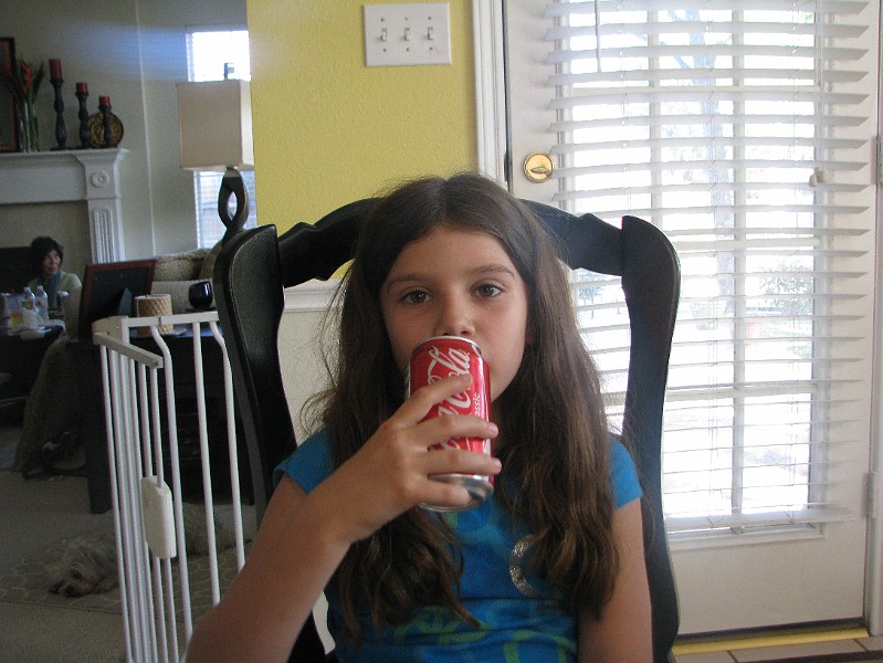 IMG_2706.JPG - Briana is not amused by Daddy's antics.