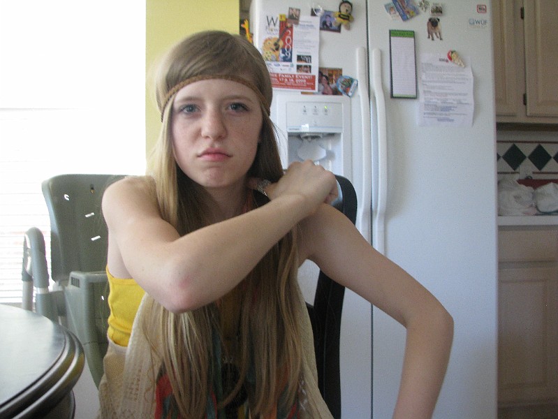 IMG_2712.JPG - Uh oh. Don't mess with her.