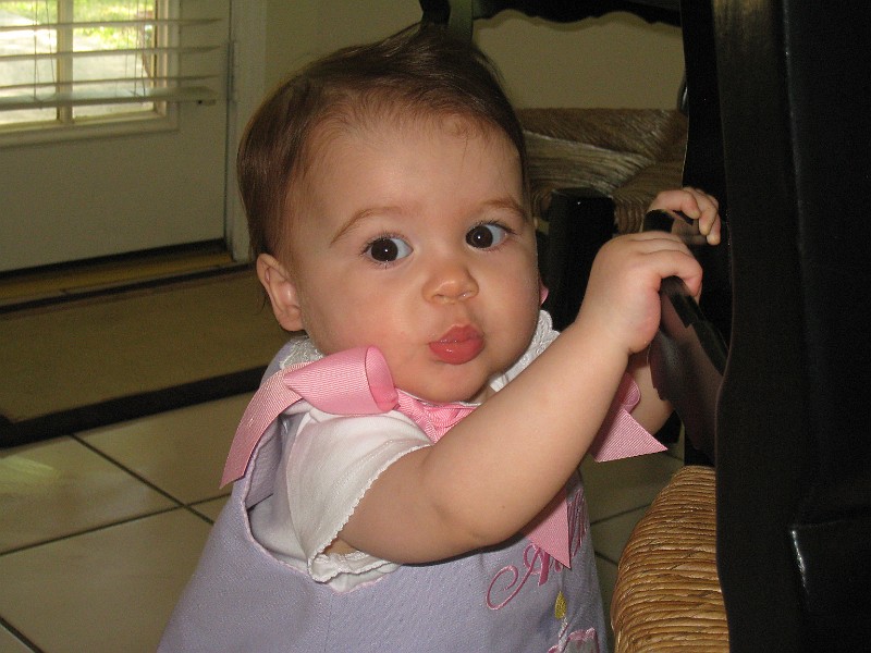 Picture014.jpg - Smoooooch.