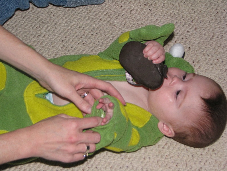 IMG_1804.JPG - And I'm getting ready for Halloween. Say, this shoe is mighty tasty.