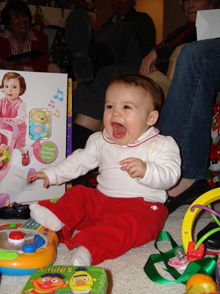 ChristmasCrazySmile.jpg - Ha! Aunt Sandi got me a gee-tar.